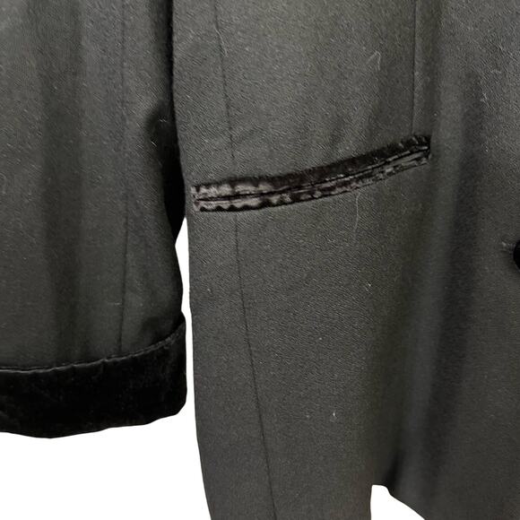 Hugo Buscati Women's Size 10‎ Black Long Blazer Velvet Details 6 Button Front - Picture 4 of 6